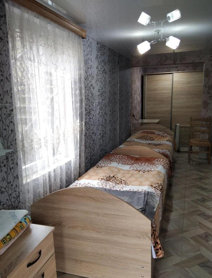 Гостевой Дом "Амза" Bed and Breakfast Tqvarcheli Exteriör bild